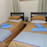 Ithaki Phinikoudes No. 106 *
