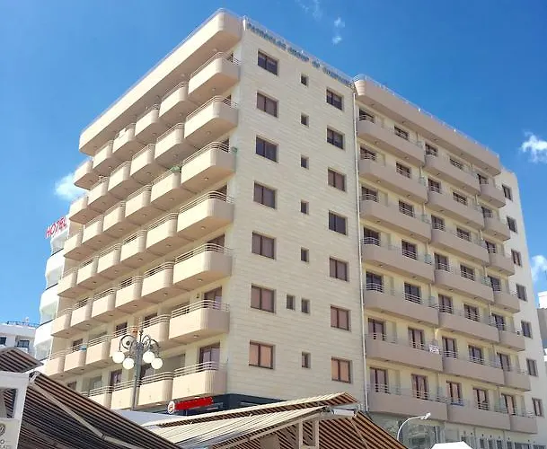 Ithaki Phinikoudes No. 106 *