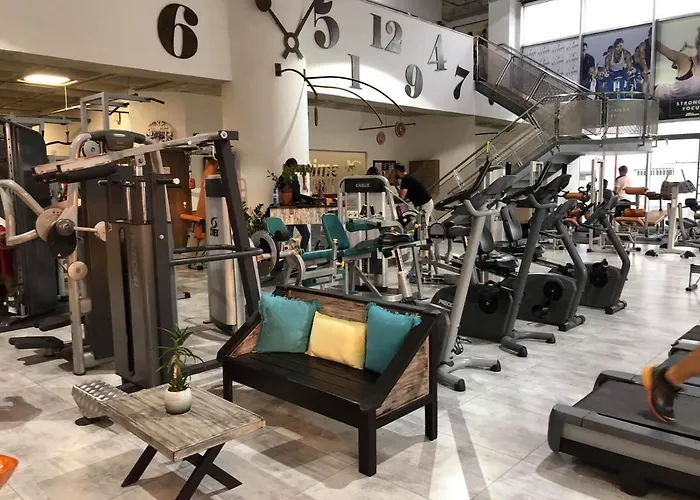 Ithaki Phinikoudes No. 106 Lägenhet Larnaca