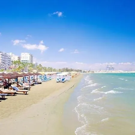 Ithaki Phinikoudes No. 106 Apartment Larnaca