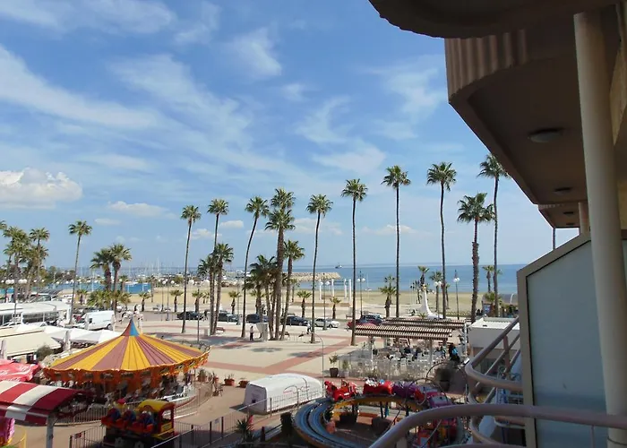 Ithaki Phinikoudes No. 106 Apartmán *