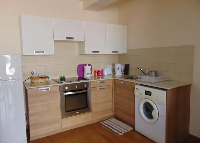 Apartmán Ithaki Phinikoudes No. 106