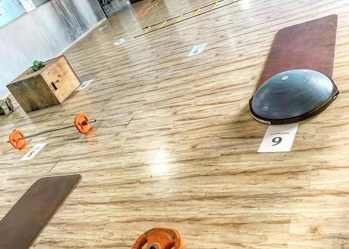 Ithaki Phinikoudes No. 106 *